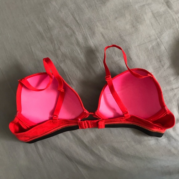 red push up bra - Picture 2 of 4